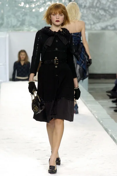 Look 14